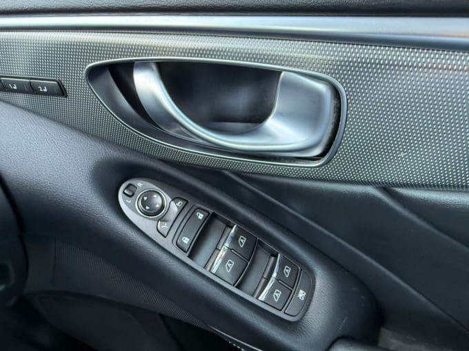 2025 Infiniti Q50