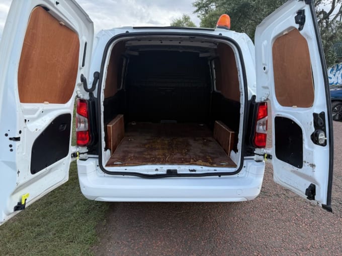 2020 Vauxhall Combo