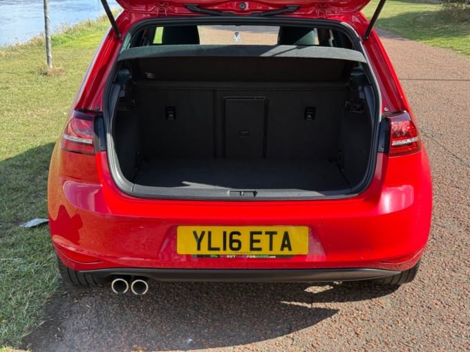 2025 Volkswagen Golf