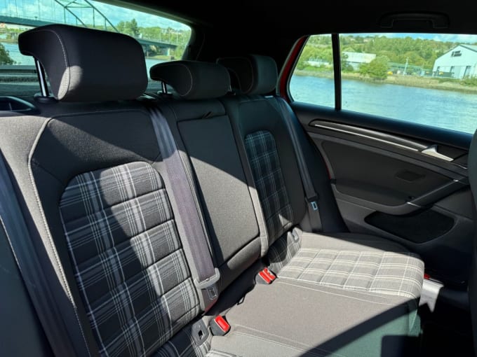 2025 Volkswagen Golf