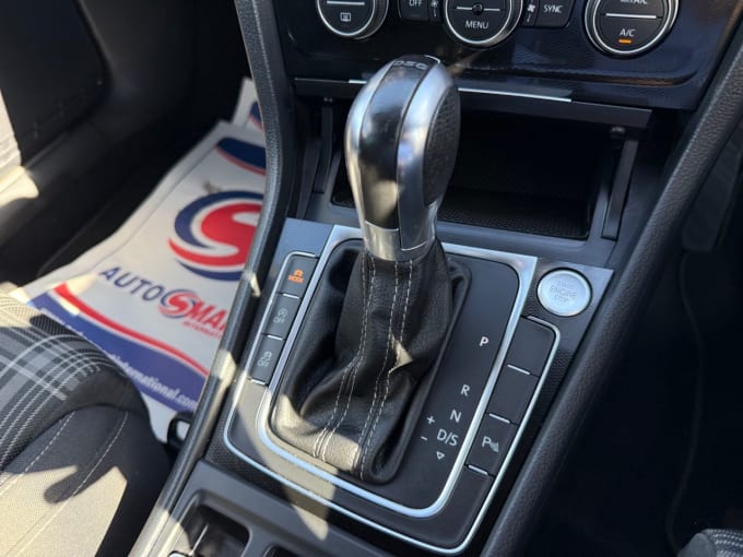 2025 Volkswagen Golf