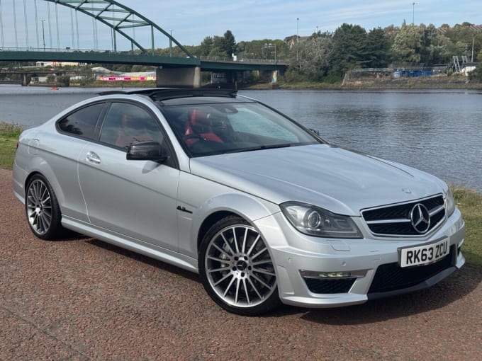 2025 Mercedes-benz C 63 Amg