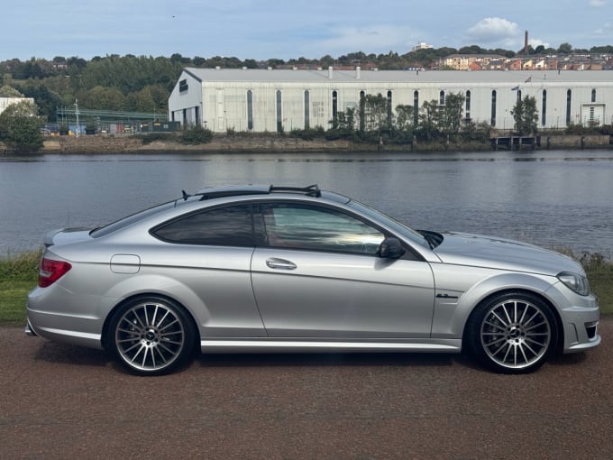 2025 Mercedes-benz C 63 Amg