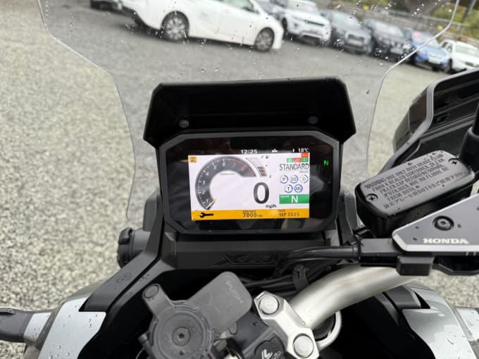 2025 Honda X-adv
