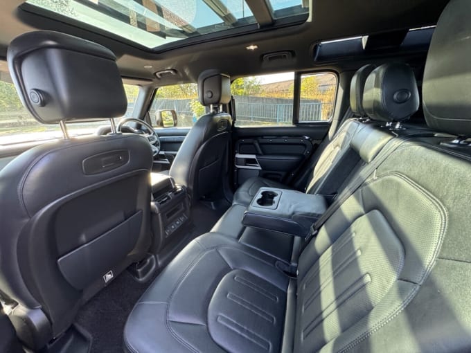 2025 Land Rover Defender