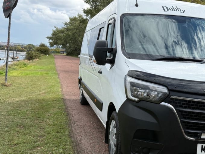 2025 Renault Master