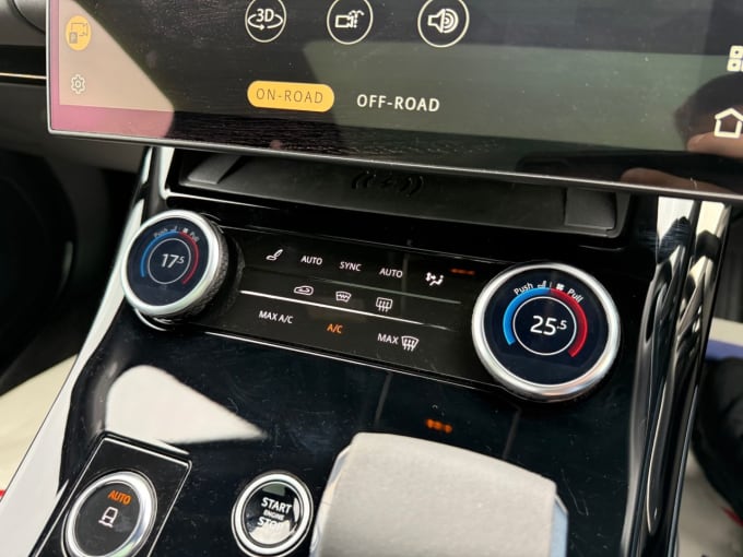 2025 Land Rover Range Rover Sport