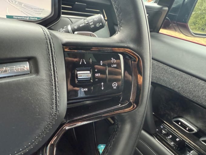 2025 Land Rover Range Rover Sport