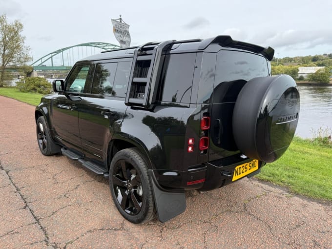 2025 Land Rover Defender