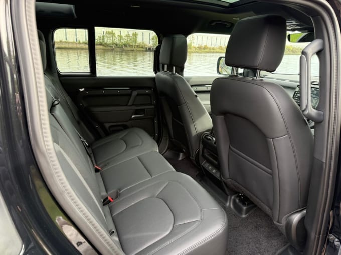 2025 Land Rover Defender