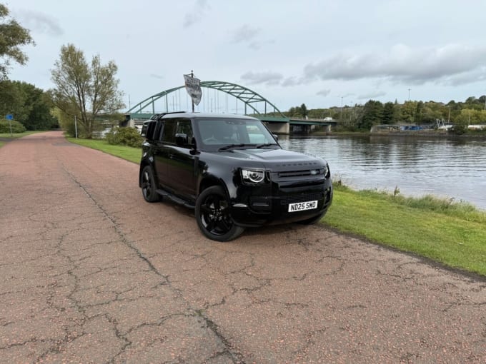 2025 Land Rover Defender