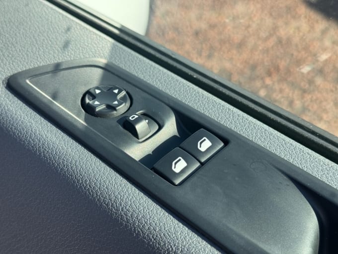 2021 Vauxhall Vivaro