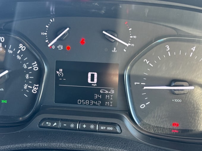 2021 Vauxhall Vivaro