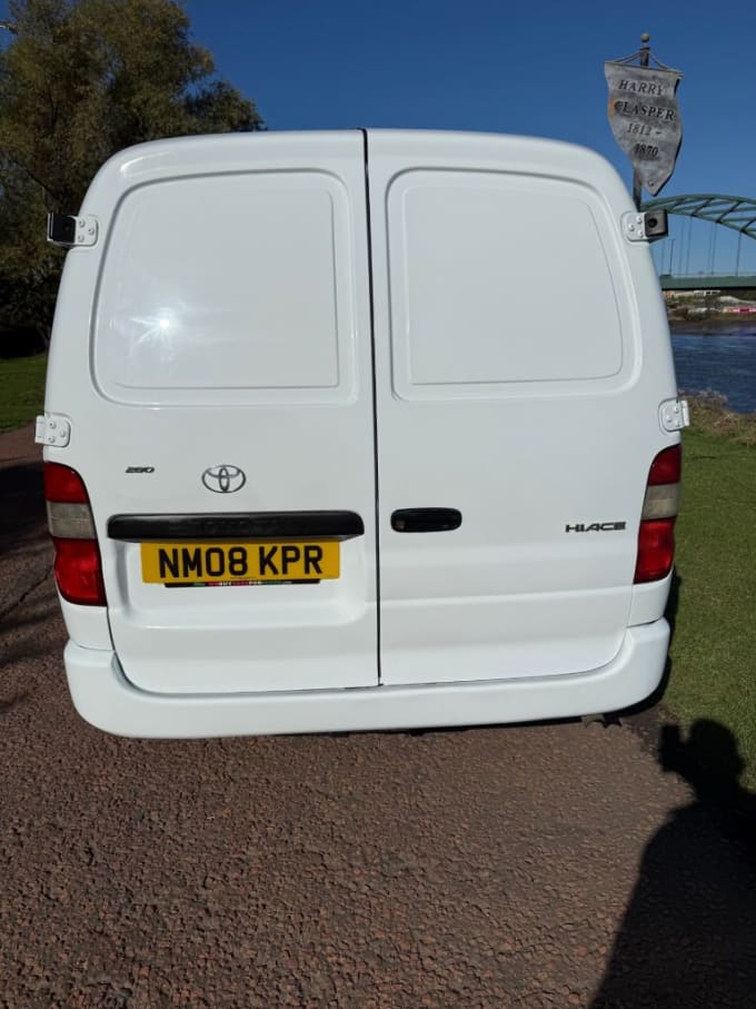 2008 Toyota Hi-ace