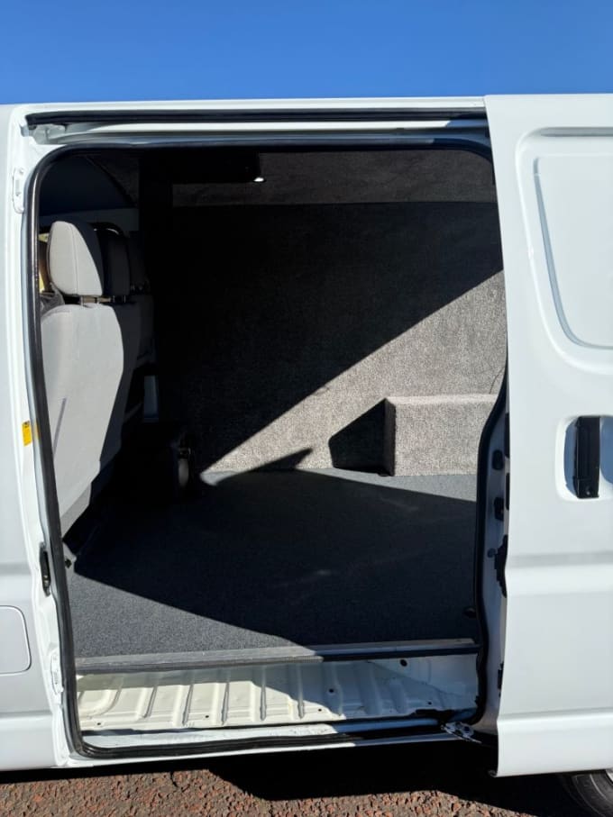 2008 Toyota Hi-ace