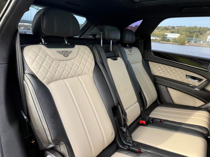 2024 Bentley Bentayga