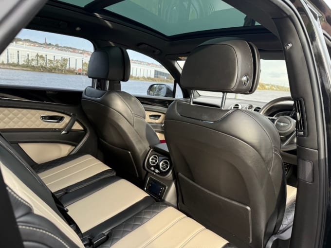 2024 Bentley Bentayga