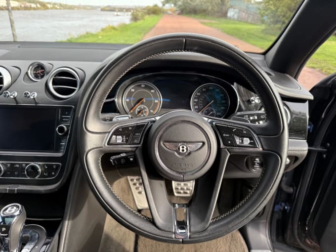 2024 Bentley Bentayga