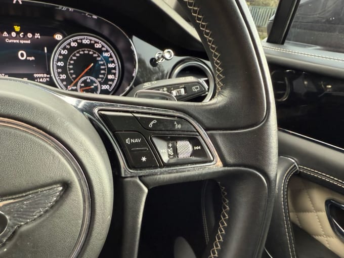 2024 Bentley Bentayga