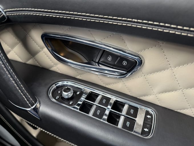 2024 Bentley Bentayga