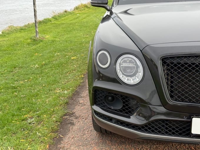 2024 Bentley Bentayga
