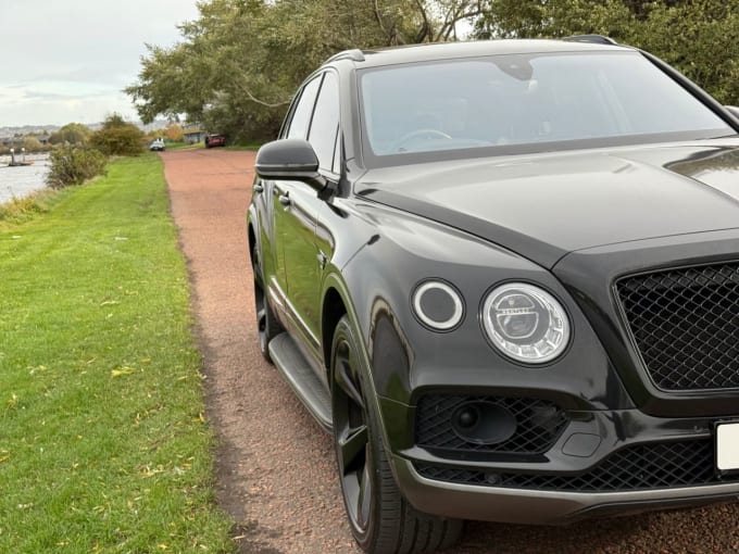 2024 Bentley Bentayga