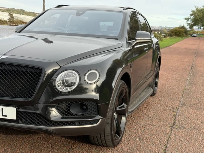 2024 Bentley Bentayga