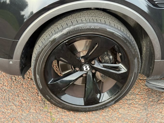 2024 Bentley Bentayga