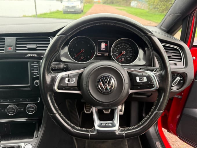 2016 Volkswagen Golf