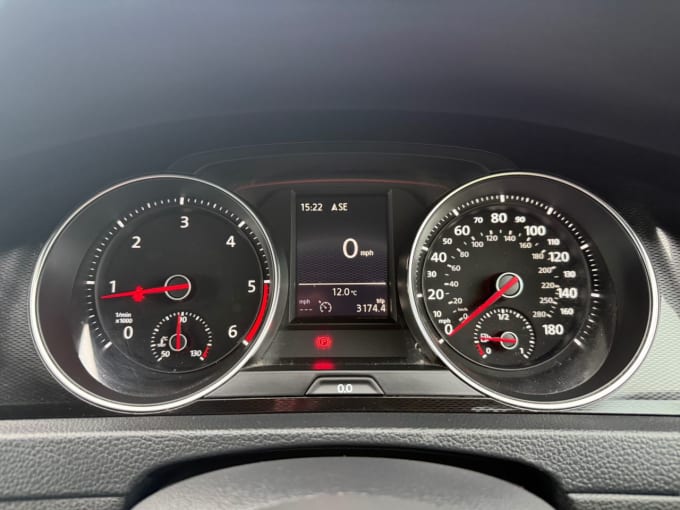 2016 Volkswagen Golf