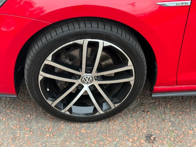 2016 Volkswagen Golf