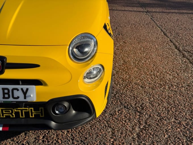2016 Abarth 595