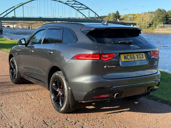 2016 Jaguar F-pace