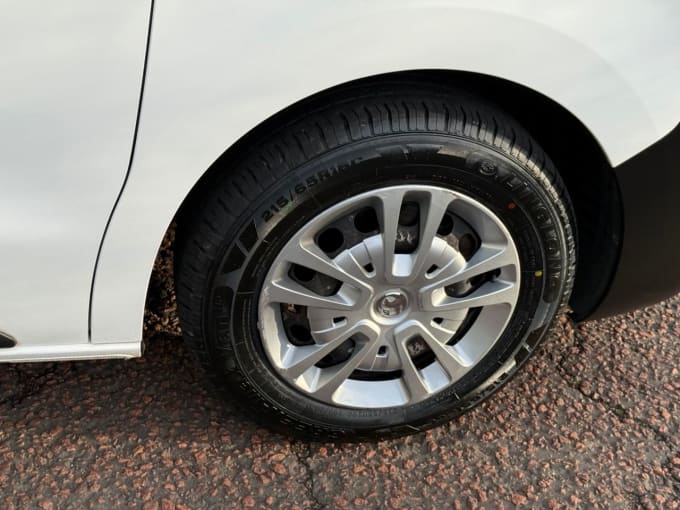 2021 Vauxhall Vivaro