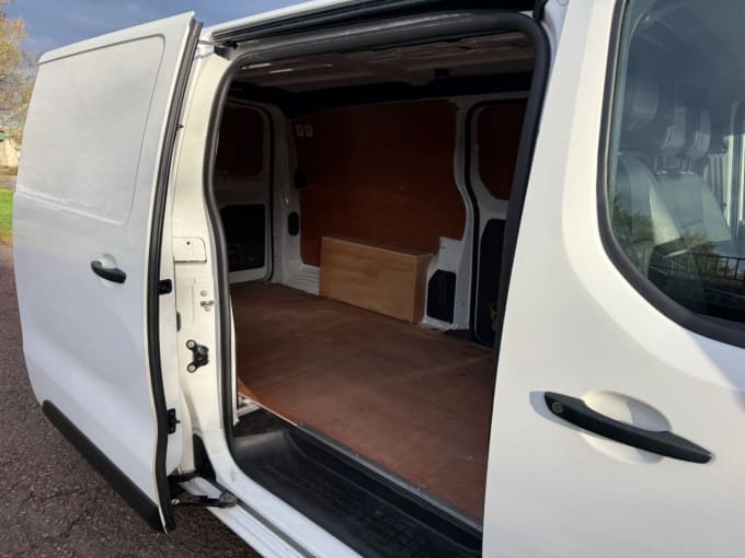 2021 Vauxhall Vivaro