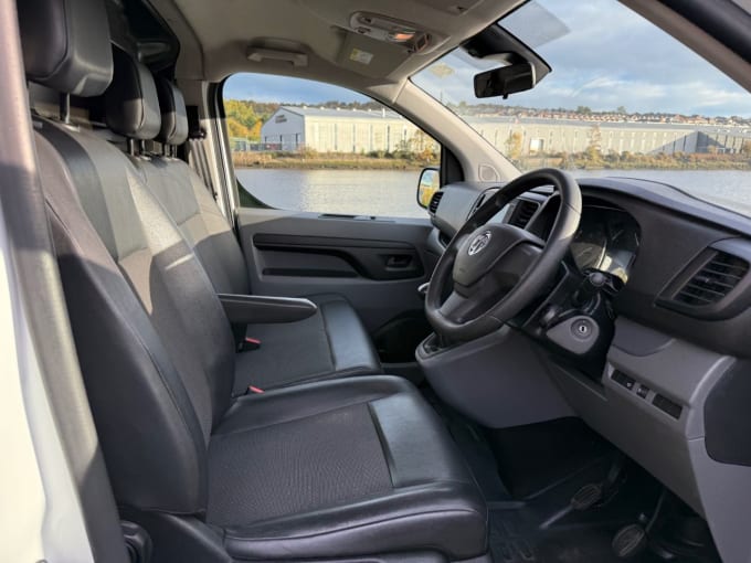 2021 Vauxhall Vivaro