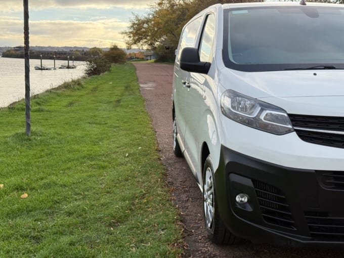 2021 Vauxhall Vivaro