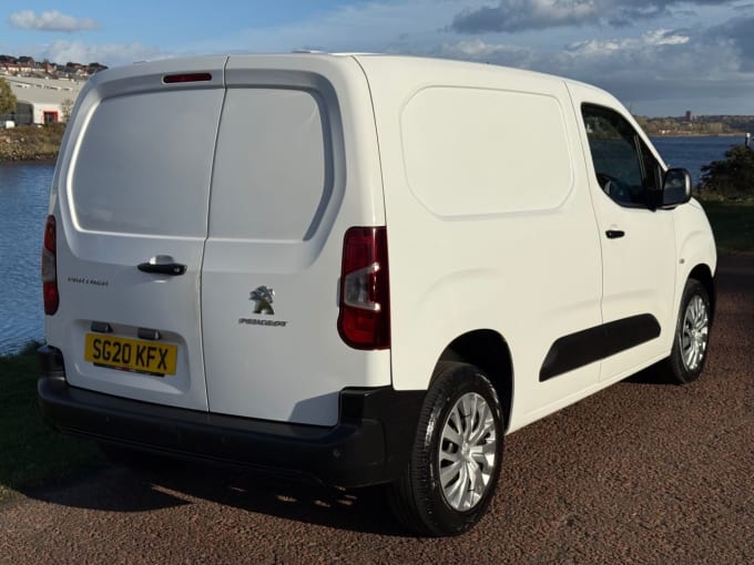 2020 Peugeot Partner