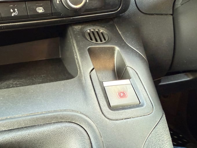 2020 Peugeot Partner