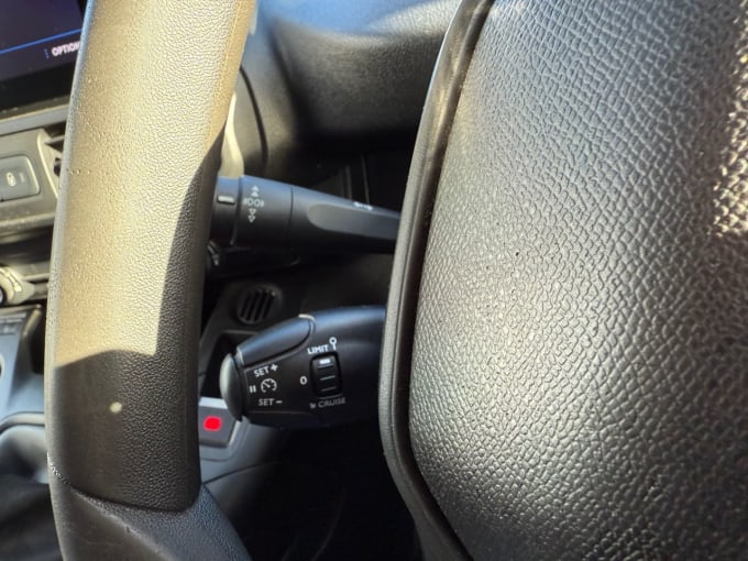 2020 Peugeot Partner