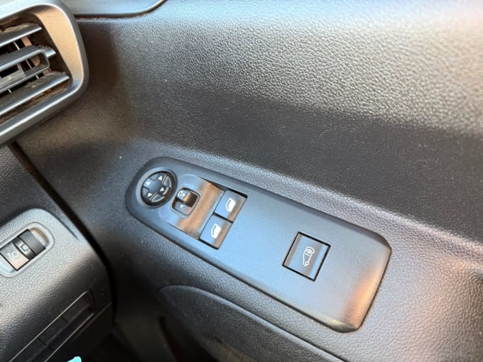 2020 Peugeot Partner