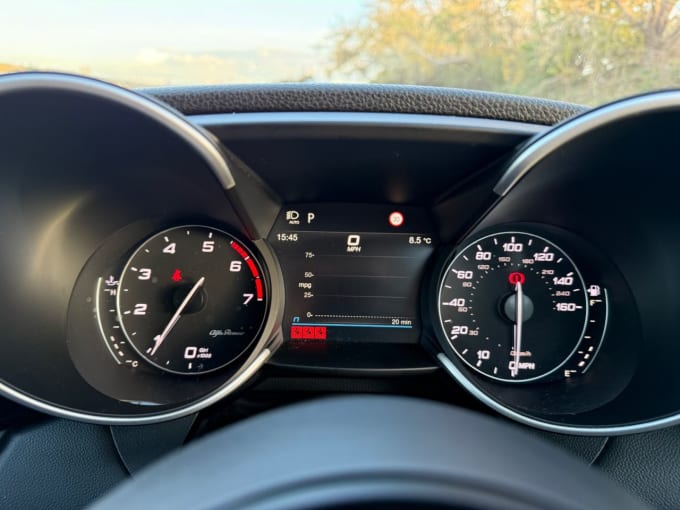 2020 Alfa Romeo Giulia