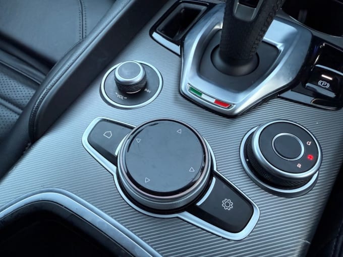 2020 Alfa Romeo Giulia