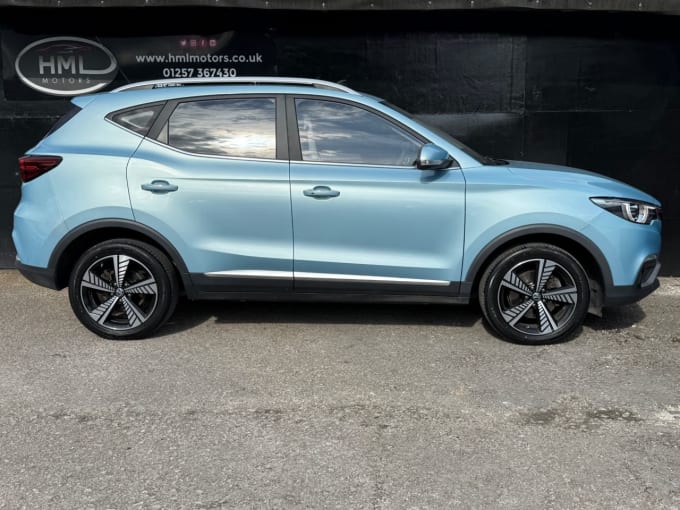 2025 Mg Mg Zs