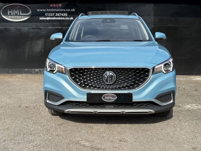 2025 Mg Mg Zs