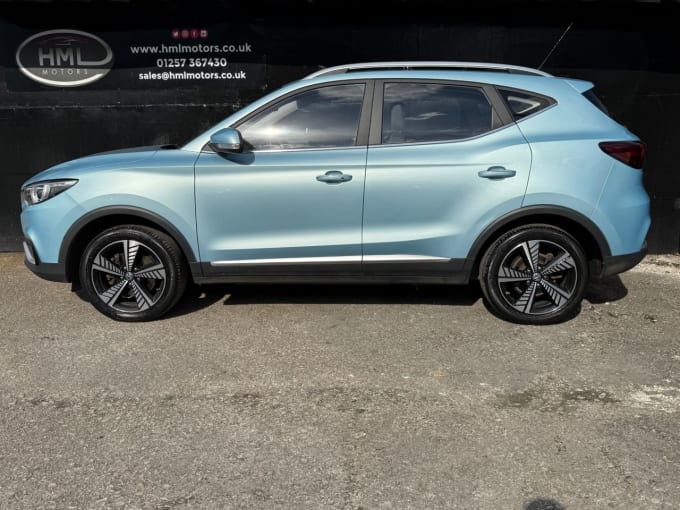 2025 Mg Mg Zs