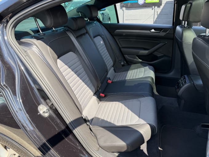 2025 Volkswagen Passat