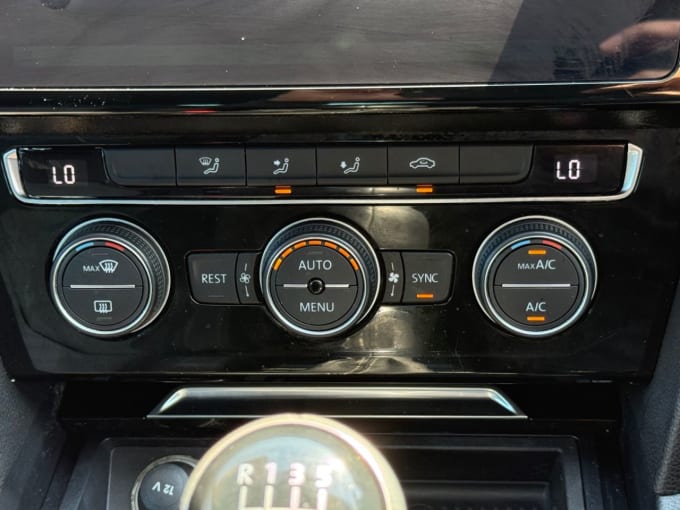 2025 Volkswagen Passat