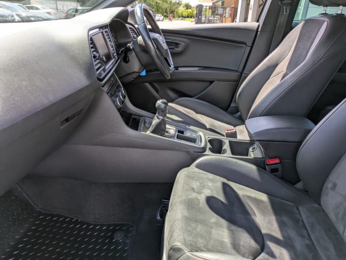 2025 Seat Leon