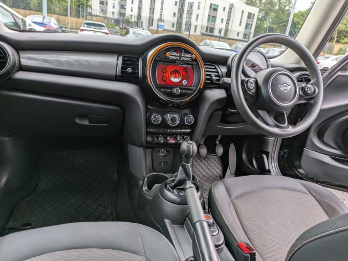 2024 Mini Hatch Cooper